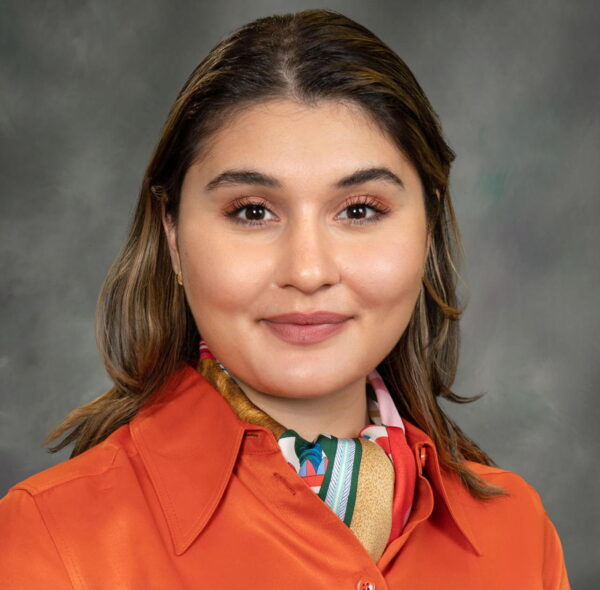 Simay Okyay McNutt headshot